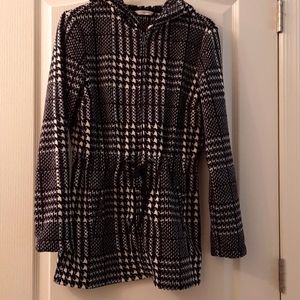 Like NEW!  SOFT FLEECE HOUNSTOOTH JACKET WITH HOOD😎